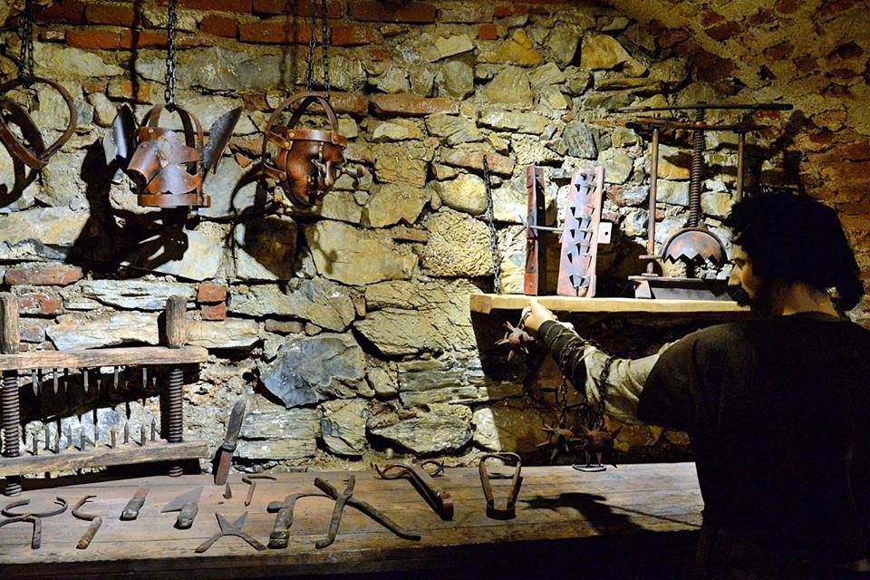 Expoziția „Ev mediu – Tortură și execuție”, vernisată în Hunedoara