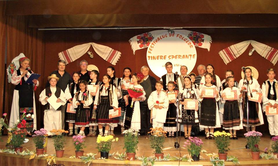 Festivalul concurs de folclor pentru copii ,,Tinere speranțe” a ajuns la ediția a XV-a