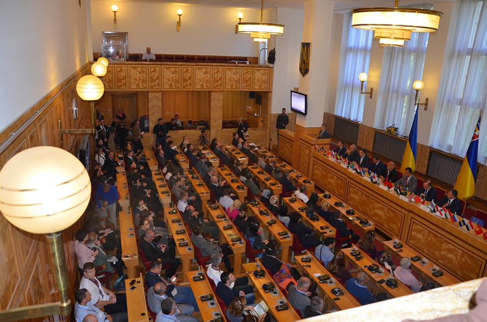 Prefectul județului Maramureș, prezent în Ucraina la Forumul internațional de investiții