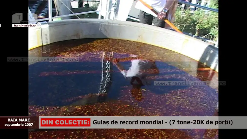 (VIDEO) DIN COLECȚIE: Gulașul de 7 tone – cel mai mare din lume!