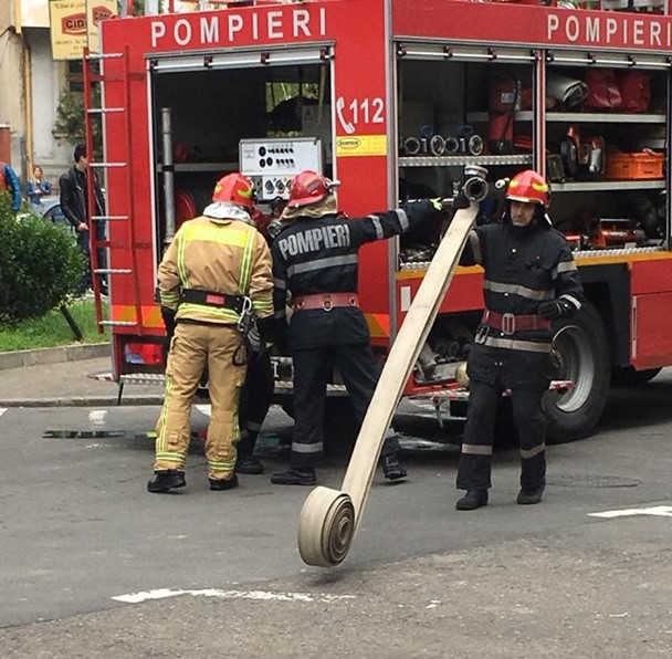 Incendiu pe strada Republicii din Oradea