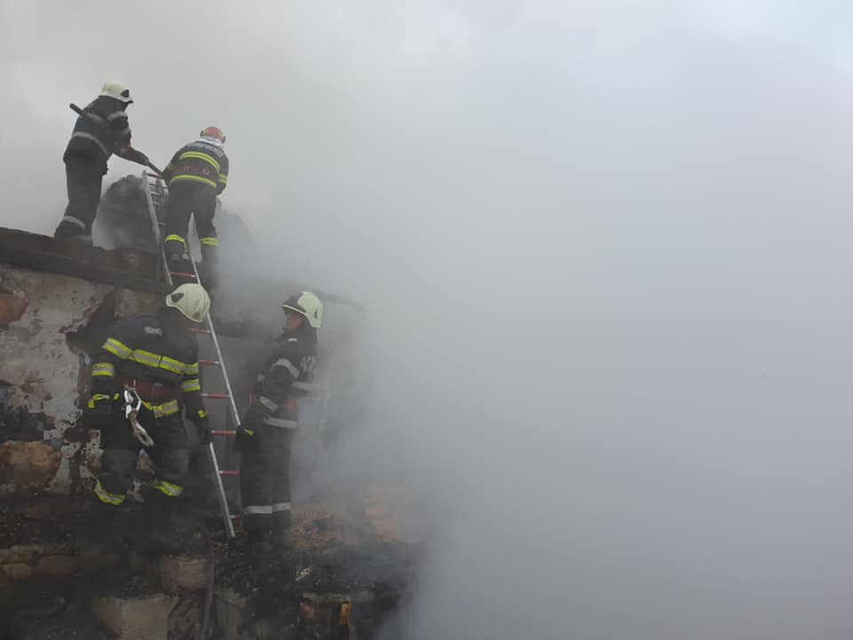 Incendiu la o casă produs în Satu Mare