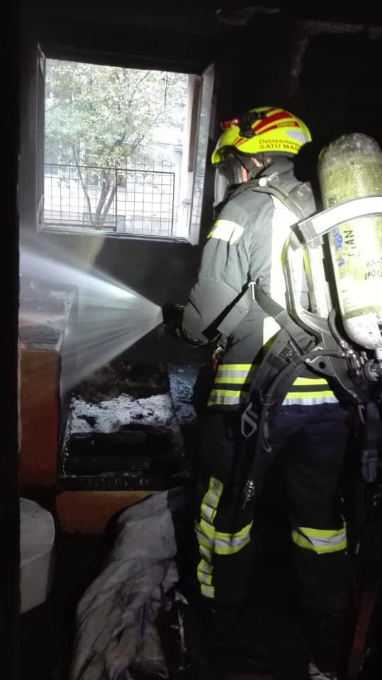 Incendiu la un apartament din Recea