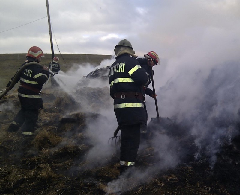 ISU Bihor: Măsuri de apărare împotriva incendiilor în campania agricolă