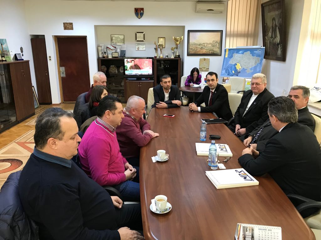 Întâlnire între președintele Uniunii Naționale a Patronatului Român si reprezentanții județului Maramureș