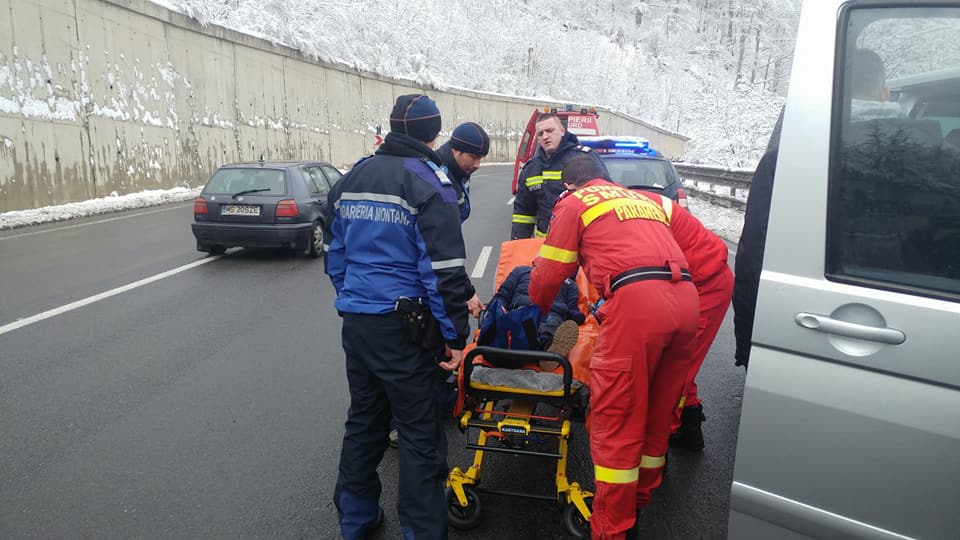 Jandarmii din Piatra Fîntînele și Rodna au ajutat turiștii aflați în dificultate