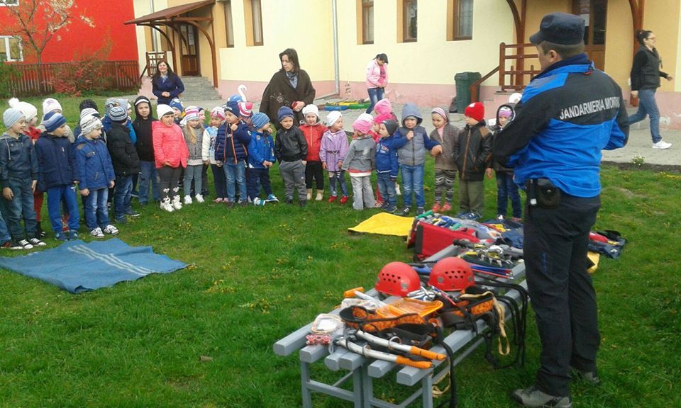 Rodna: Jandarmeria Montană – O Altfel de Şcoală!