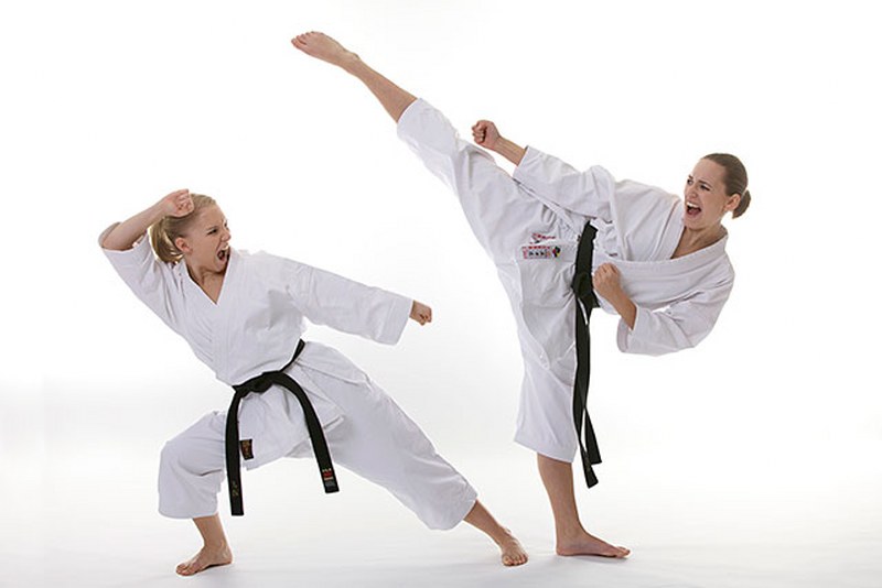 Performanțe pentru karateka de pe Valea Bârgăului