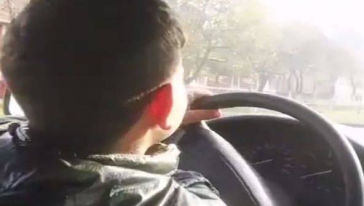 Minor de 14 ani, depistat de politisti, la volan!