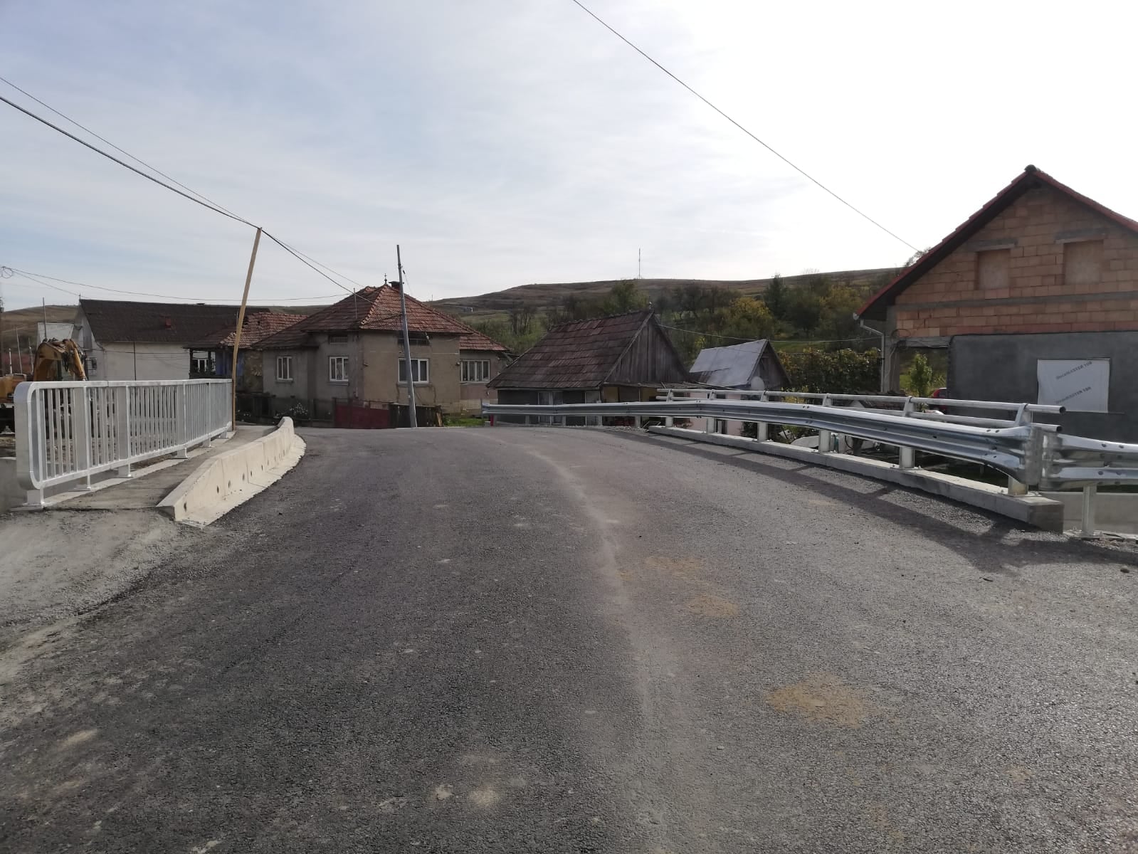 Consiliul Județean Cluj a finalizat construirea unui pod în Jichisu de Jos