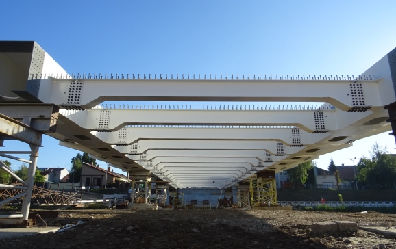 Lucrările la Podul Centenarului din Oradea, în stadiu avansat