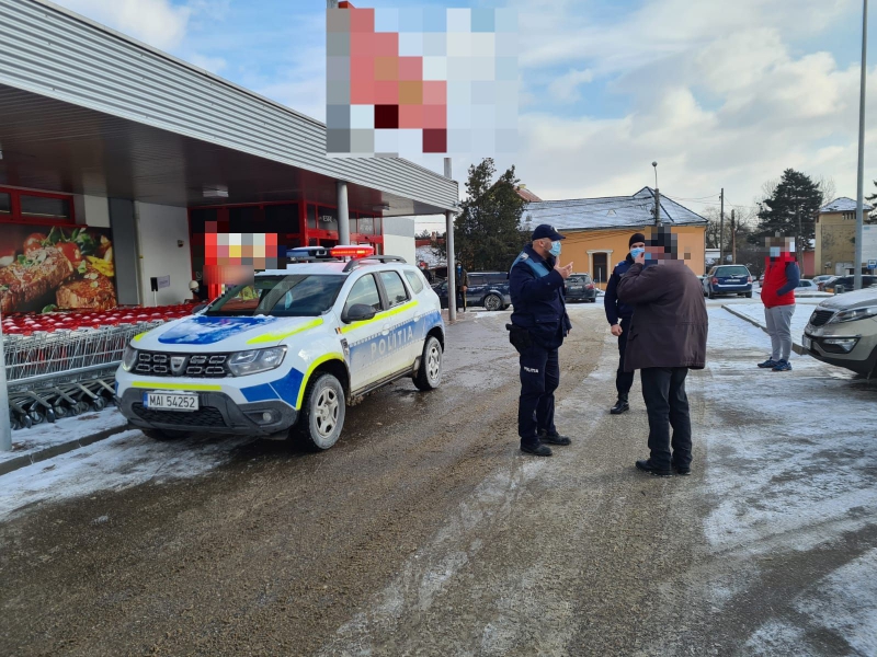 Petrecere întreruptă de polițiștii din Zalău