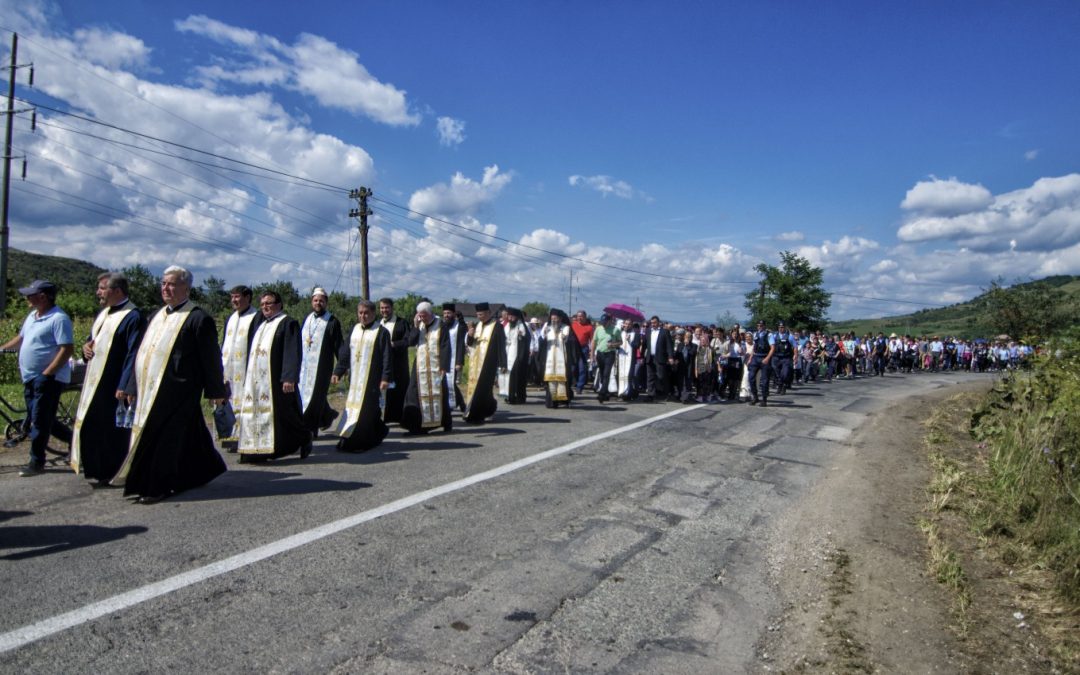 Procesiunea „La Nicula, colo-n deal”, în ajunul sărbătorii Adormirea Maicii Domnului