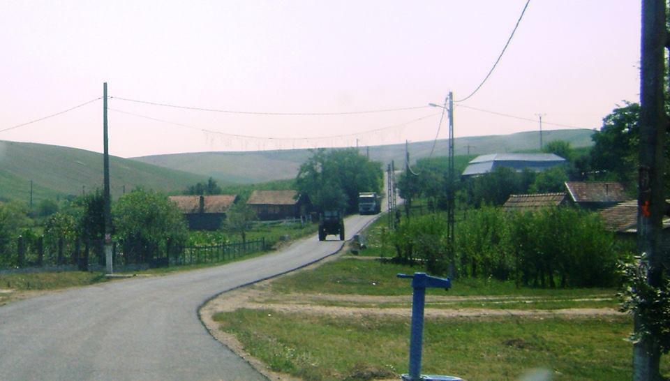 Investiții în extinderea și modernizarea rețelei electrice în comunele Sânmărtin și Țaga