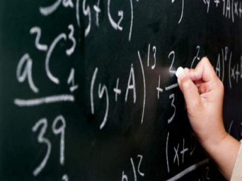 În semestrul întâi, 271 de elevi din Bistrița-Năsăud au avut peste 20 de absențe nemotivate