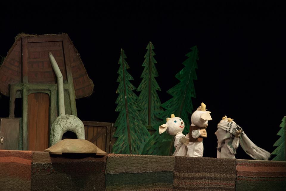 Premieră și spectacole caritabile la Teatrul de Păpuși „Puck” Cluj-Napoca