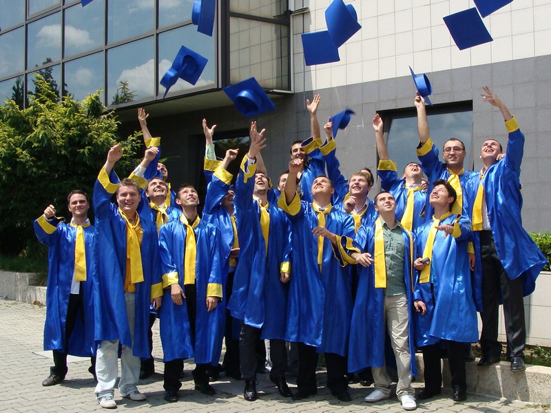 Studenții bistrițeni, ofertați de angajatori din Germania