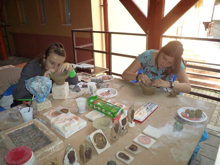 Tabăra de meșteșuguri ,,Tradiții clujene” se desfășoară în perioada 9-14 august