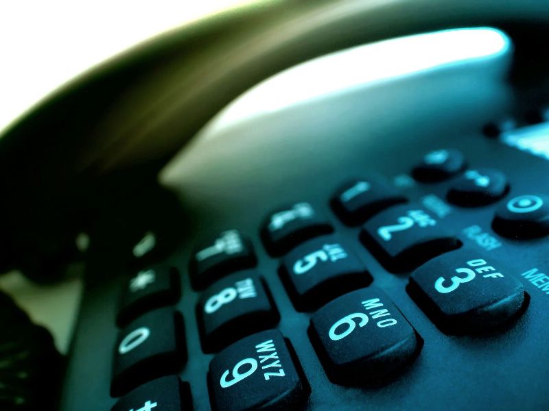 Femeie din Vişeu de Sus înşelată de ,,nepotul” din Germania