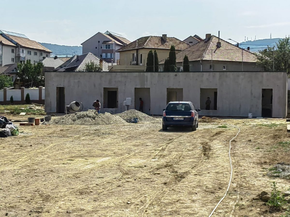 Teren de sport multifuncțional din incinta Stadionului Municipal din Zalău