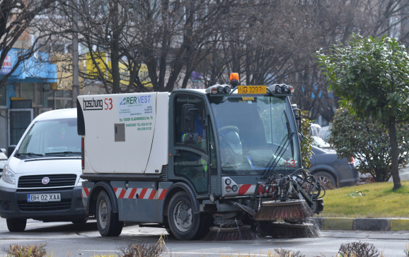 Începe campania de igienizare și întreținere a domeniului public în Oradea