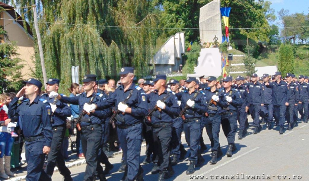 Tineri din Sălaj, admişi la şcolile de jandarmi sălajeni