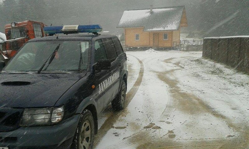 Prima zăpadă în Pasul Rotundă