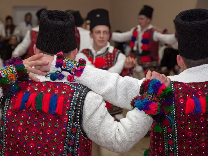 Zilele Maramureşului – sub semnul costumului tradiţional